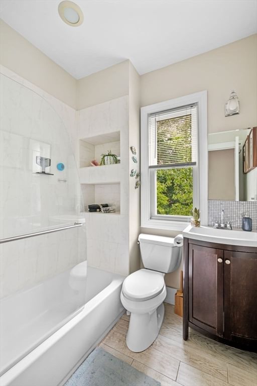 33 Plainfield St #2 Boston — Photo 18 of 33