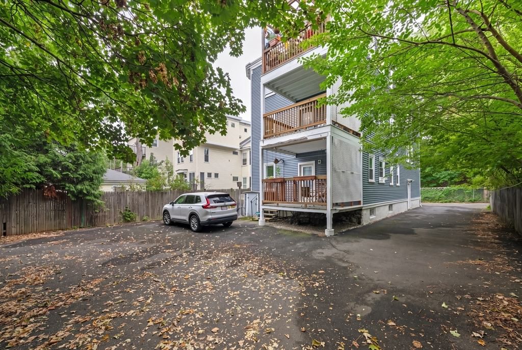 33 Plainfield St #2 Boston — Photo 26 of 33