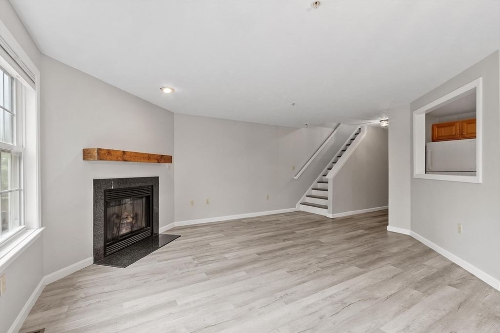 9 Green Briar Rd #9 Fitchburg — Photo 7 of 42
