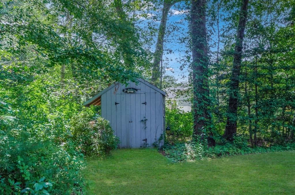 7 Tupola Ln Mattapoisett — Photo 18 of 27