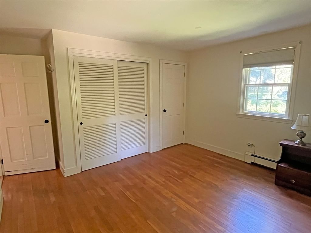 7 Tupola Ln Mattapoisett — Photo 8 of 27