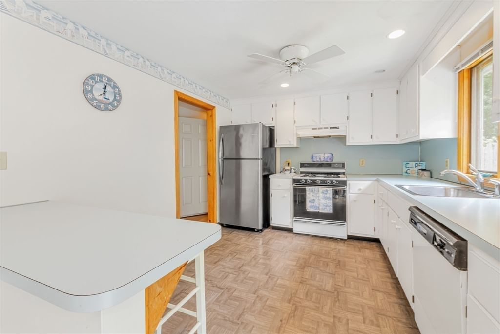 1 Kimberley Way Harwich — Photo 10 of 35
