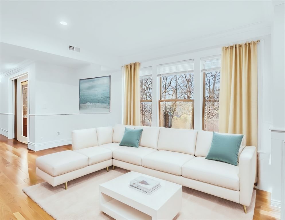 56 Belmont St #2 Boston — Photo 6 of 27