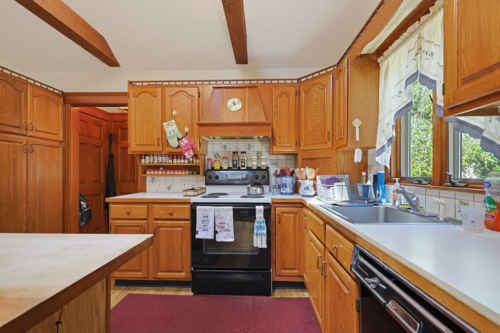 35 Wilson St Norwood — Photo 12 of 41