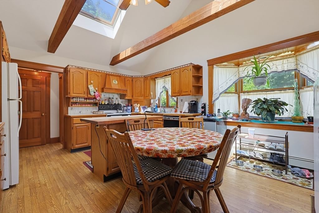 35 Wilson St Norwood — Photo 8 of 41