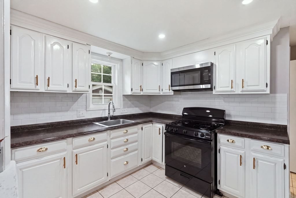 5 Glen St Framingham — Photo 16 of 41