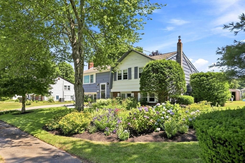 214 Rogers Drive Stoughton — Photo 32 of 42