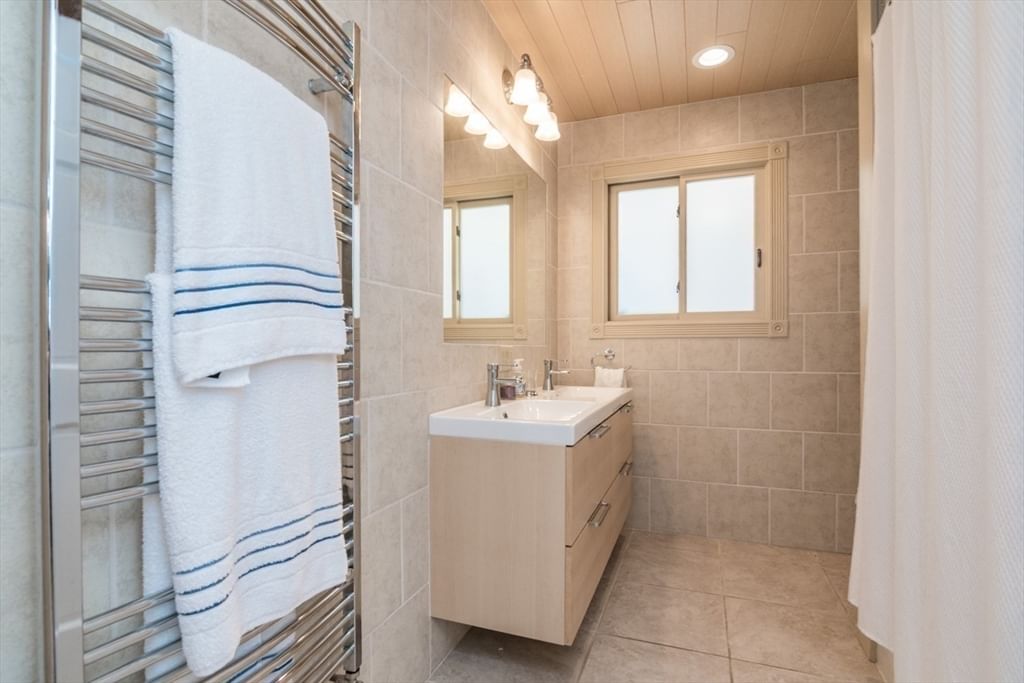 16 Cider Mill Rd North Brookfield — Photo 21 of 35