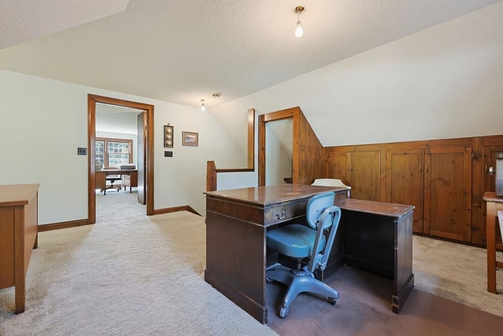 430 Pleasant St Leominster — Photo 34 of 38