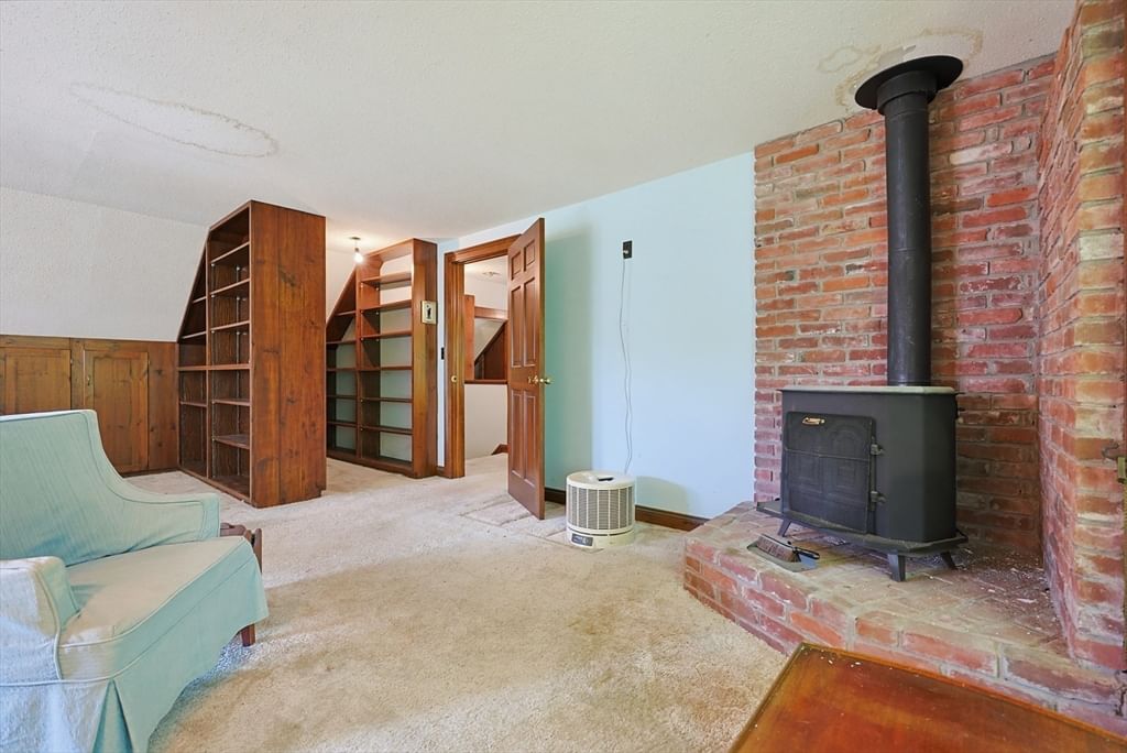 430 Pleasant St Leominster — Photo 36 of 38