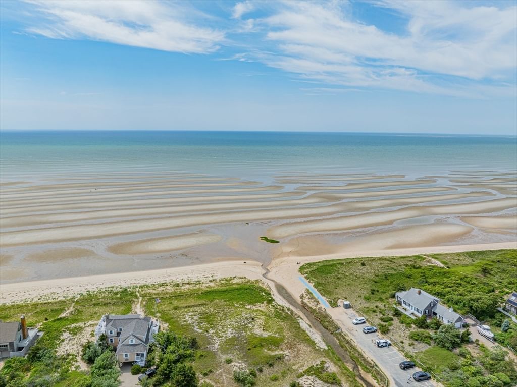 65 Pilgrims Path Eastham — Photo 7 of 42