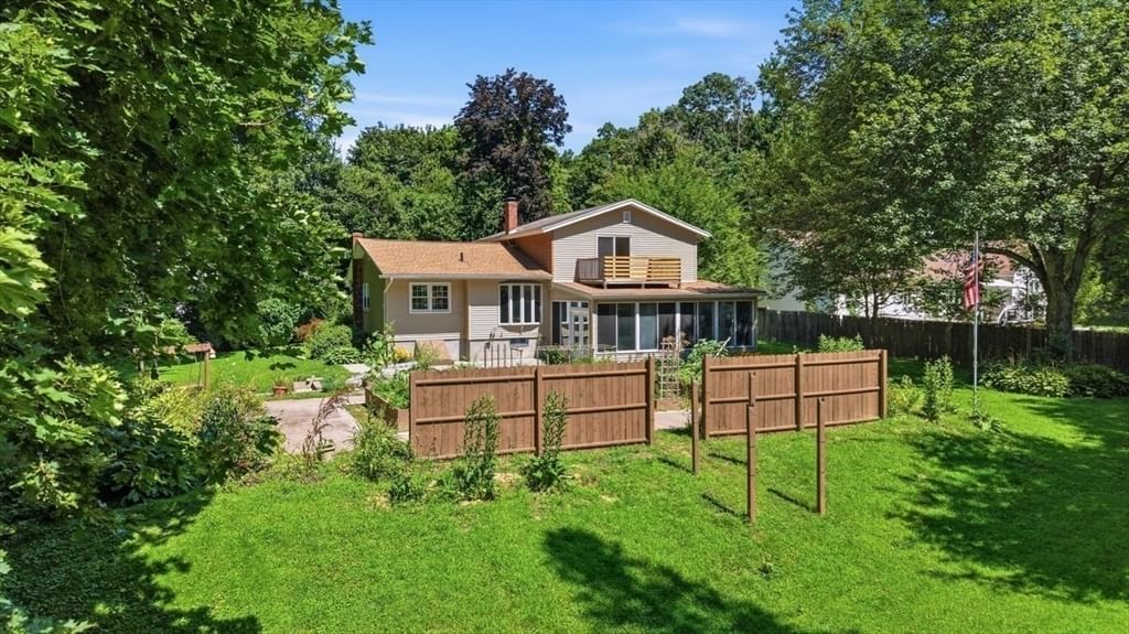 1 Corey St Agawam — Photo 6 of 42