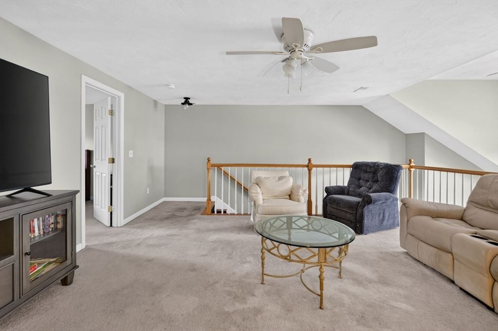 1 Tanglewood Park Dr #1 Haverhill — Photo 26 of 36