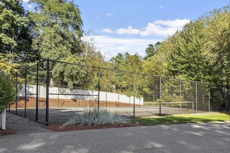 1 Tanglewood Park Dr #1 Haverhill — Photo 37 of 38