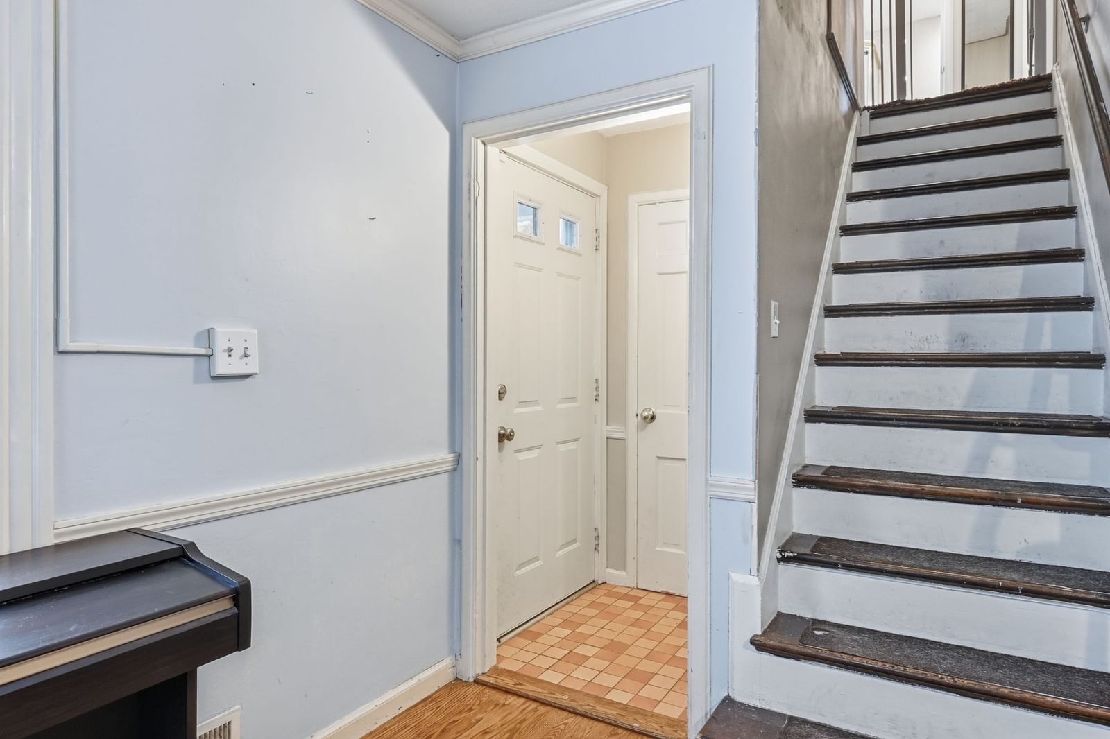 89 Abbott St Springfield — Photo 4 of 41