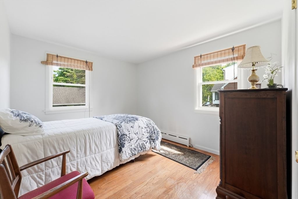193 Meadow Street Agawam — Photo 18 of 42