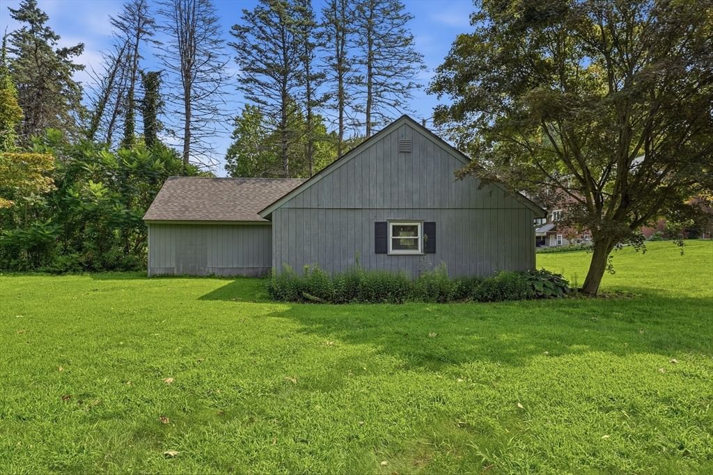 193 Meadow Street Agawam — Photo 39 of 42