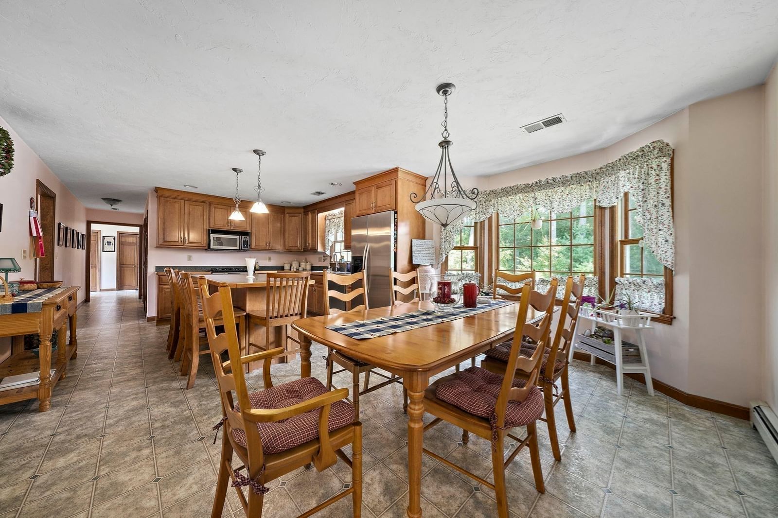 49 Lantern Ln Pembroke — Photo 7 of 41