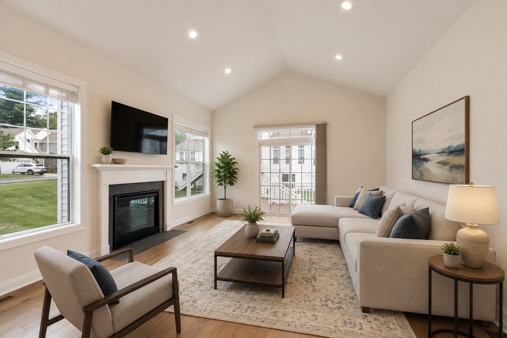 2 Phoebe St #2 Methuen — Photo 15 of 40