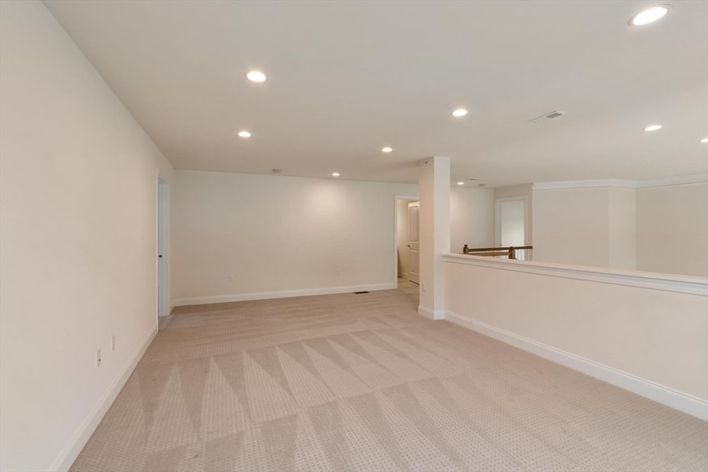 2 Phoebe St #2 Methuen — Photo 24 of 40