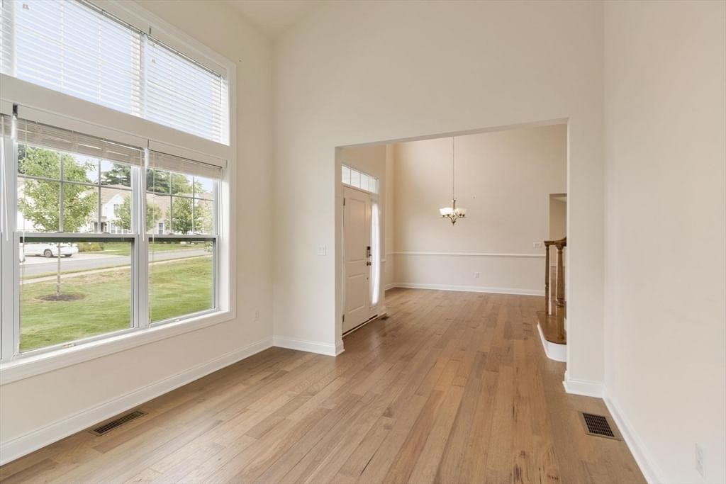 2 Phoebe St #2 Methuen — Photo 8 of 40