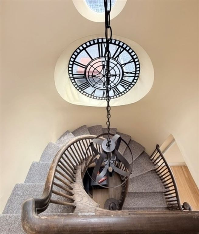 113 Beacon St #PHR Boston — Photo 11 of 16