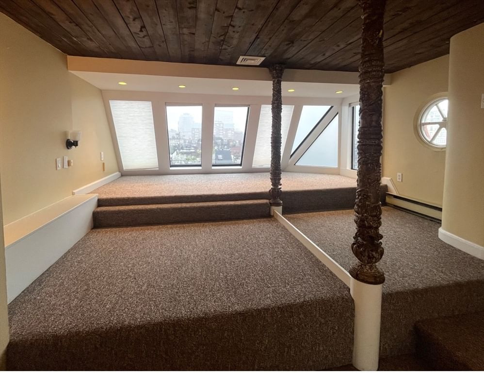 113 Beacon St #PHR Boston — Photo 12 of 16