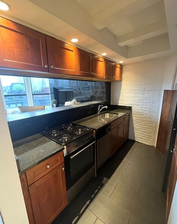 113 Beacon St #PHR Boston — Photo 7 of 16