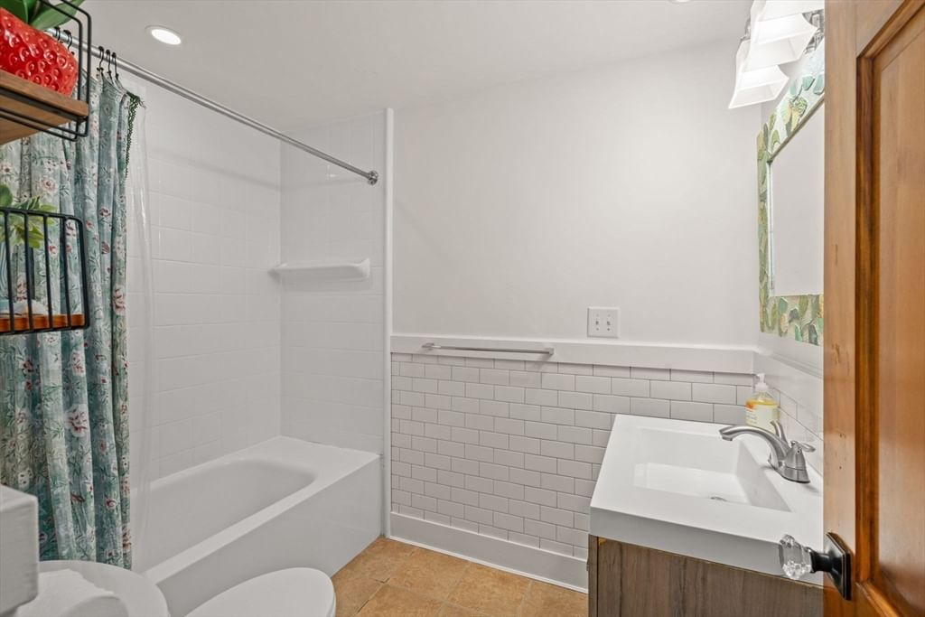 24 Holland St Needham — Photo 24 of 36