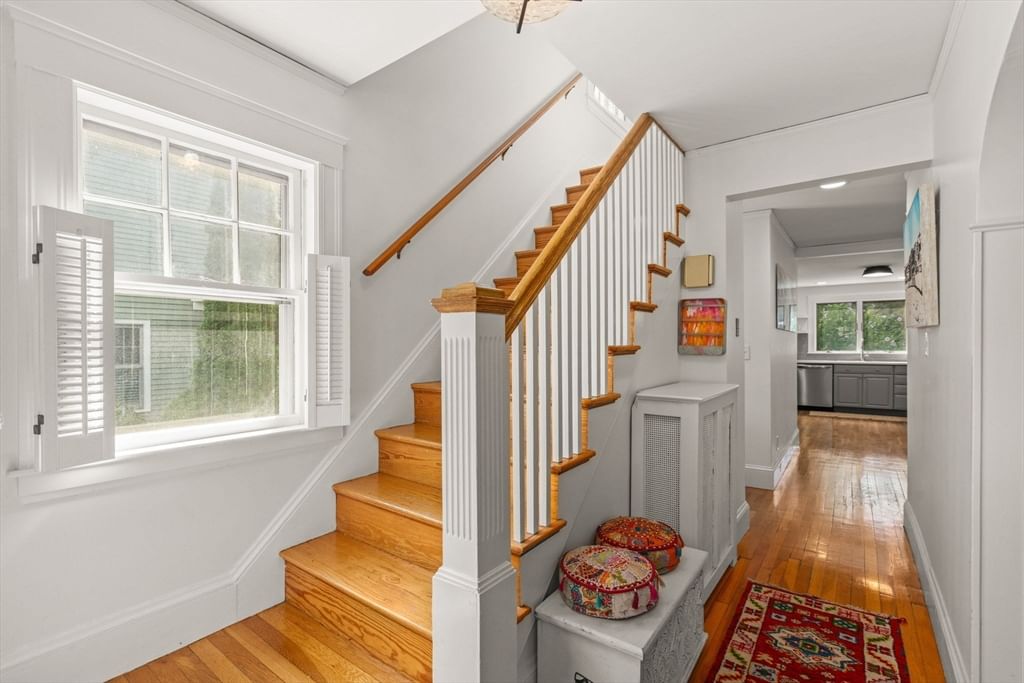 24 Holland St Needham — Photo 3 of 36