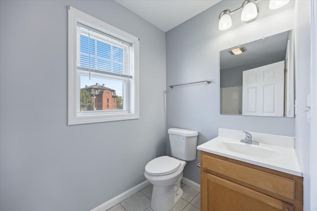 122 Locust St. #4 Haverhill — Photo 13 of 28