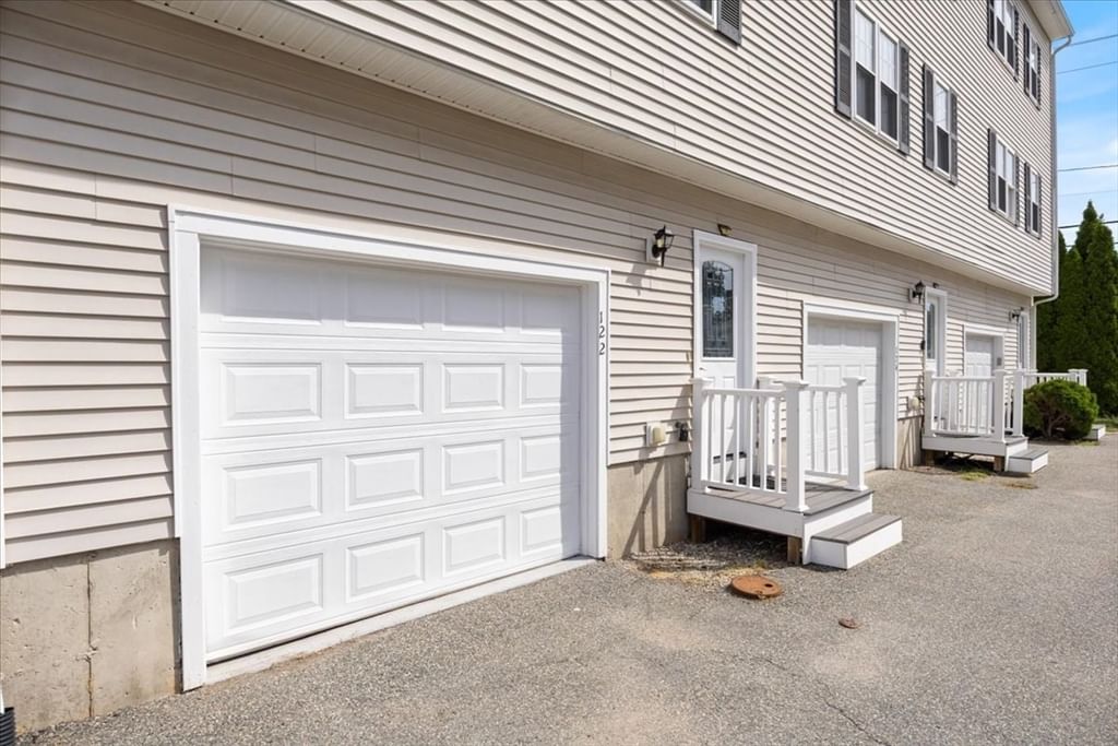 122 Locust St. #4 Haverhill — Photo 22 of 28
