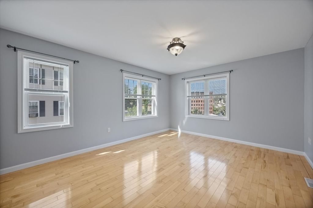 122 Locust St. #4 Haverhill — Photo 9 of 28