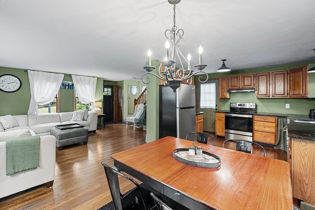 10 Marion Way Pembroke — Photo 8 of 32