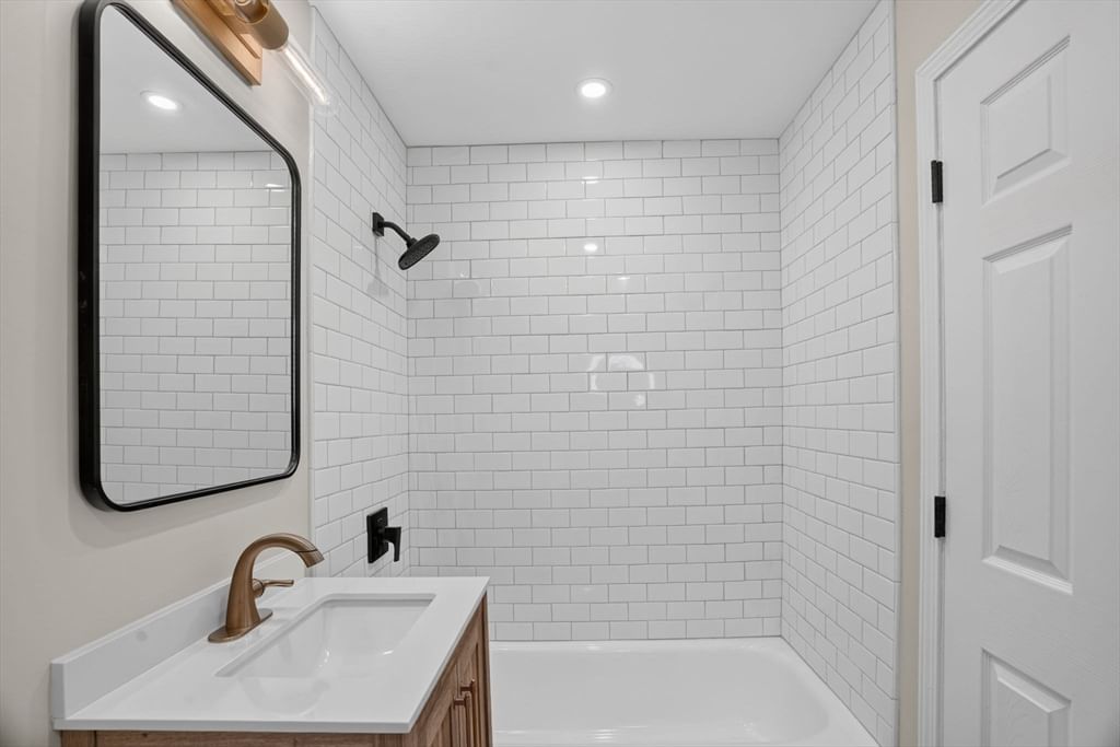 16 Appleton Park #B3 Ipswich — Photo 9 of 20