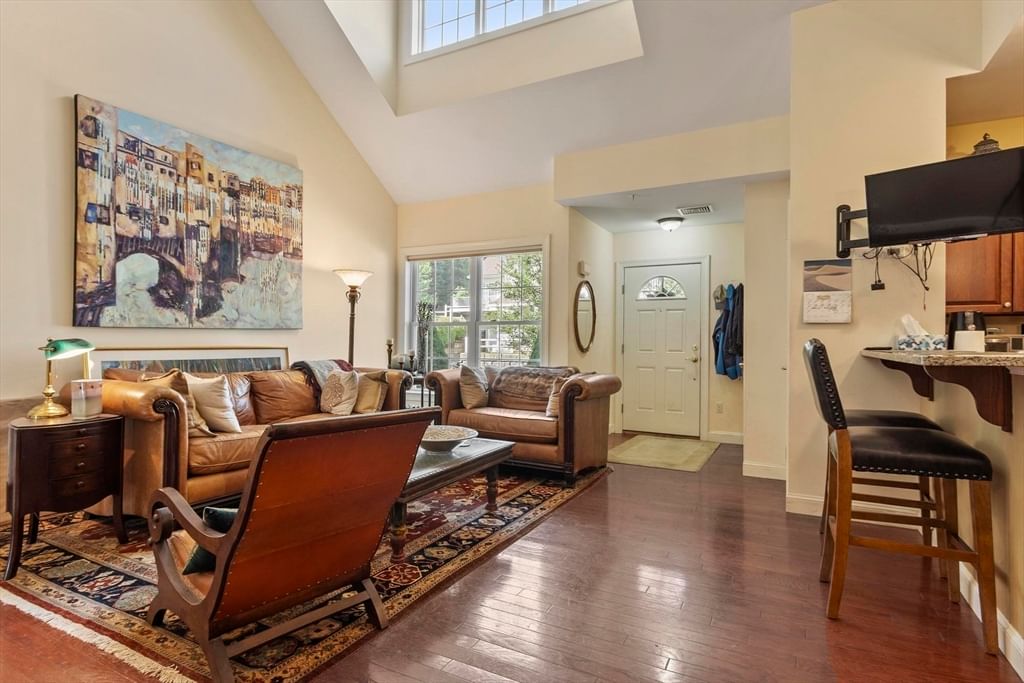 705 Autumn Ridge Dr #705 Ayer — Photo 5 of 28