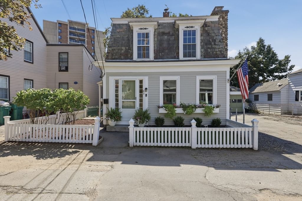 61 Central Street Fitchburg — Photo 1 of 41