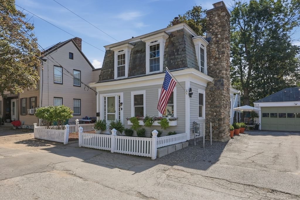 61 Central Street Fitchburg — Photo 3 of 41
