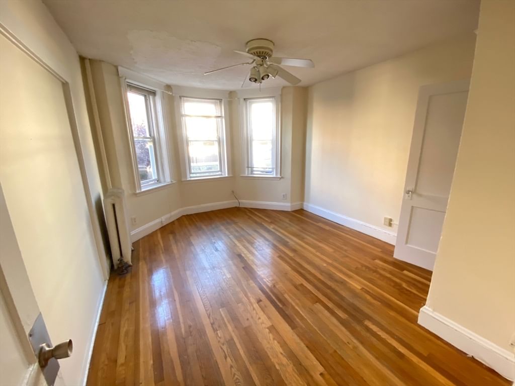 5 Barrow Street #2A Boston — Photo 3 of 6