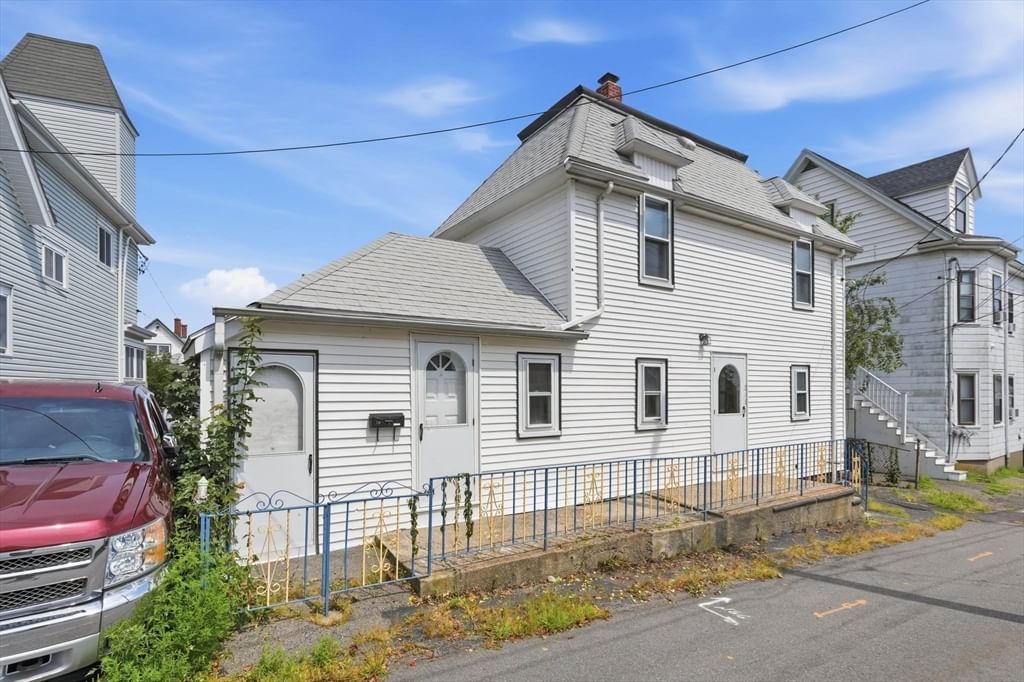 216 Crest Ave Revere — Photo 27 of 31