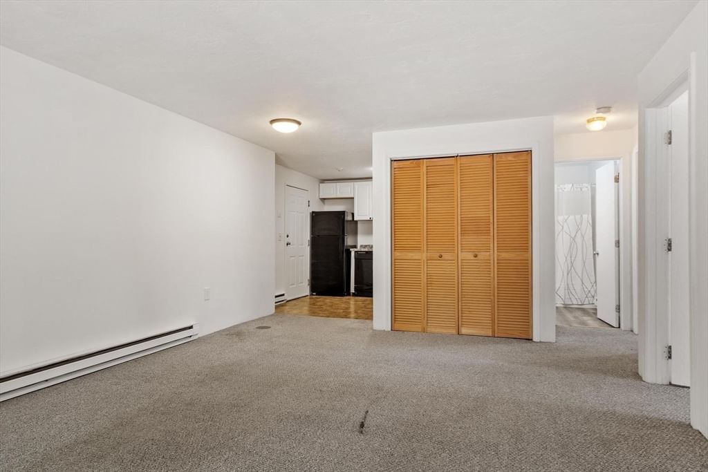 56 Edgeworth #16 Worcester — Photo 13 of 26