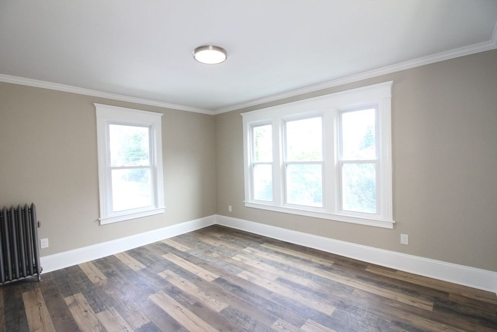19-21 Thomas Ave Holyoke — Photo 5 of 10