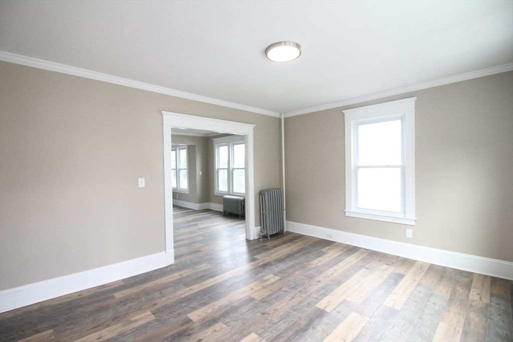 19-21 Thomas Ave Holyoke — Photo 9 of 10