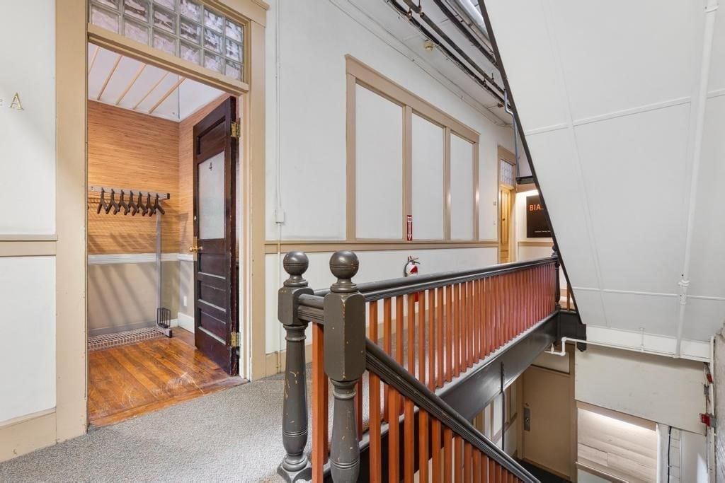 118 South Street Boston — Photo 16 of 28