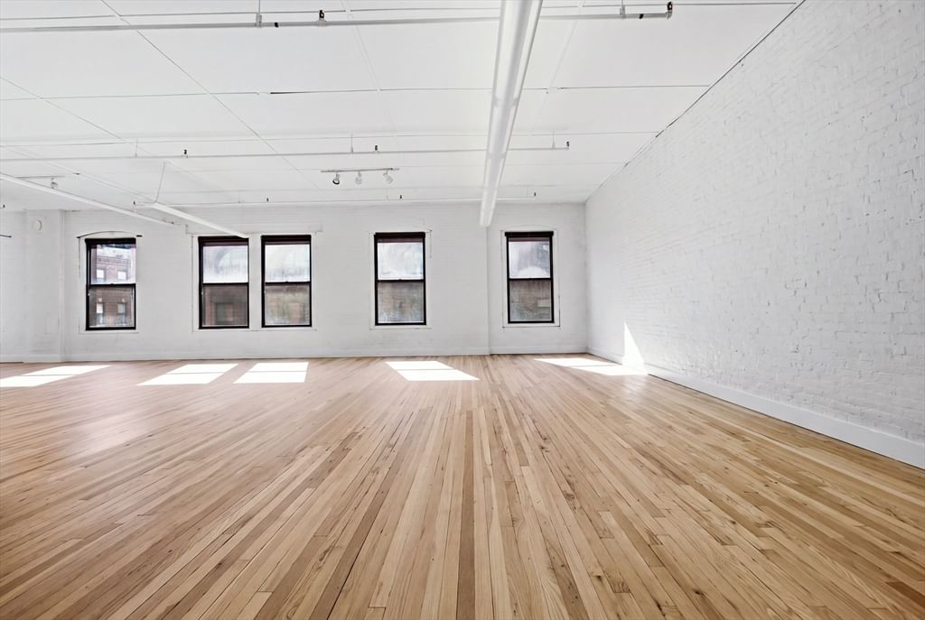 118 South Street Boston — Photo 8 of 28