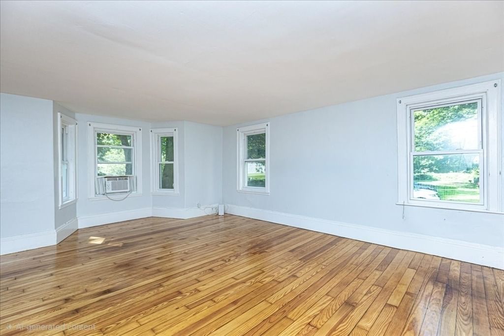 946 Bay Rd. #2 Hamilton — Photo 14 of 24