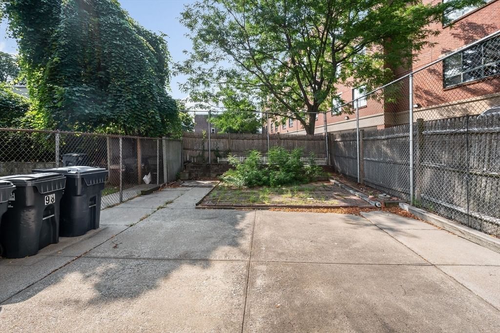 98 Willow Street Cambridge — Photo 33 of 33