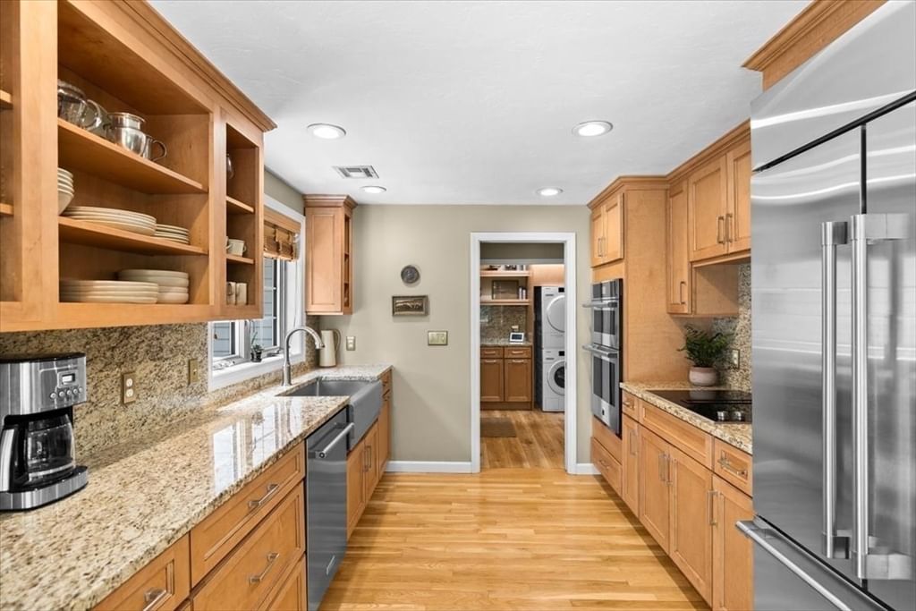 182 High St Carver — Photo 12 of 42