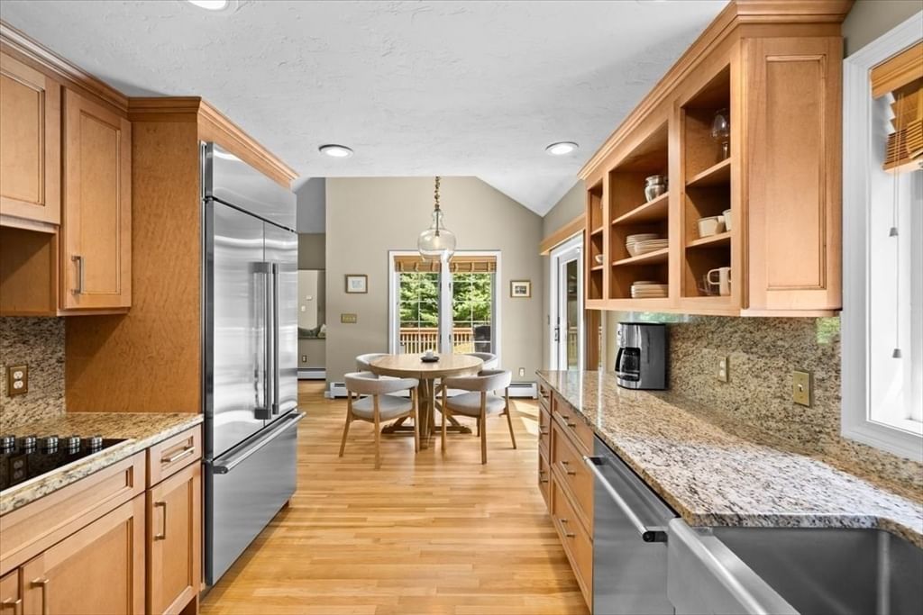 182 High St Carver — Photo 13 of 42