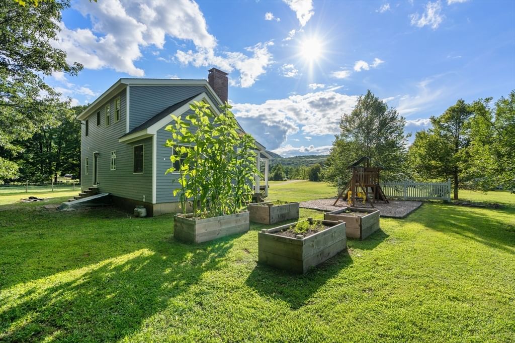 487 Long Plain Rd Leverett — Photo 31 of 42